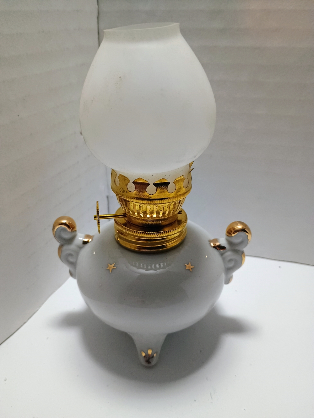 Tall Cedars of Lebanon, a Masonic Affiliated Group Small Oil Lamp 6 Inch - Picture 3 of 3